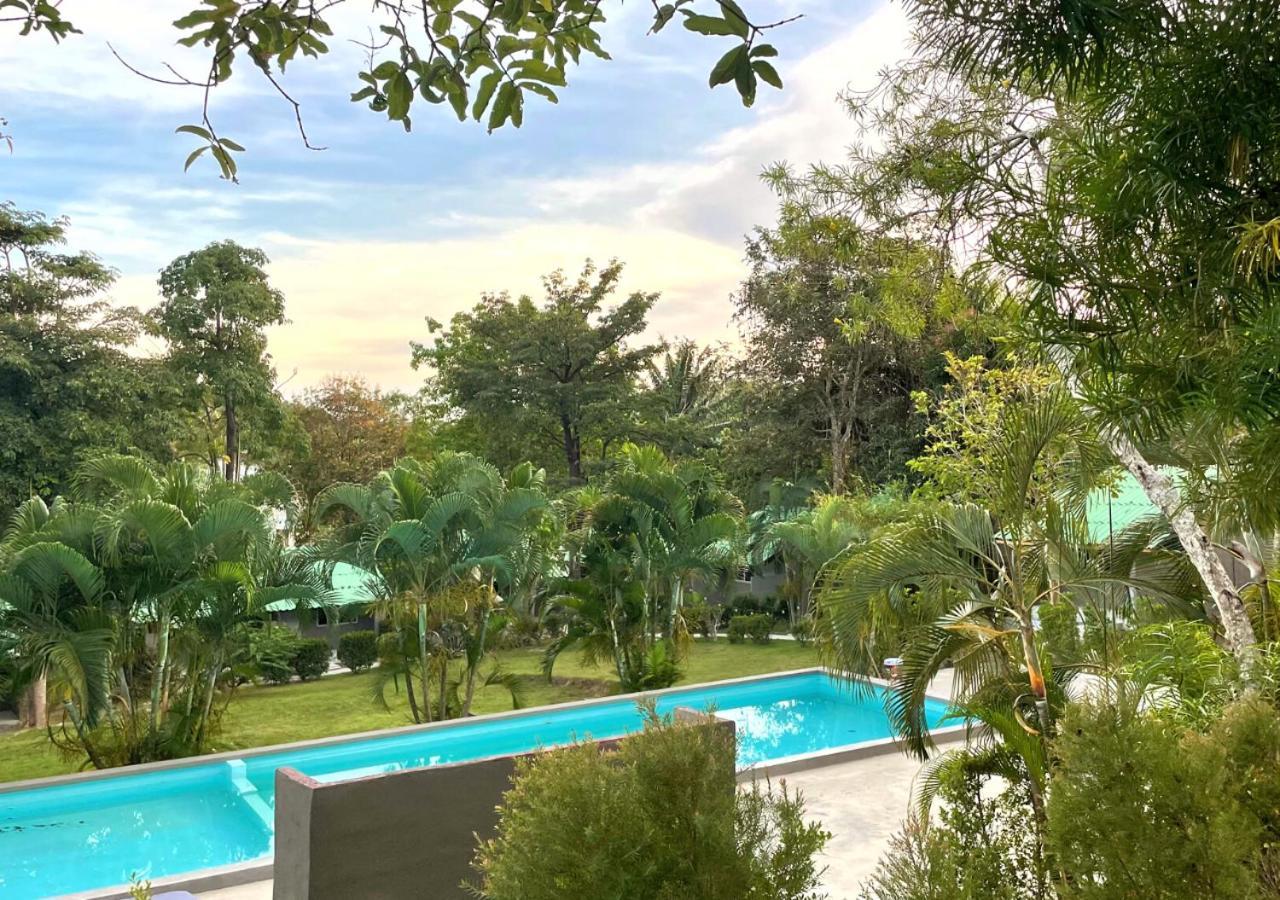 Siam Flora Resort Ко-Ланта Екстер'єр фото