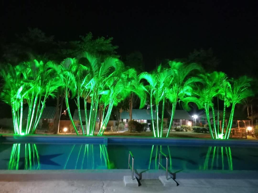 Siam Flora Resort Ко-Ланта Екстер'єр фото